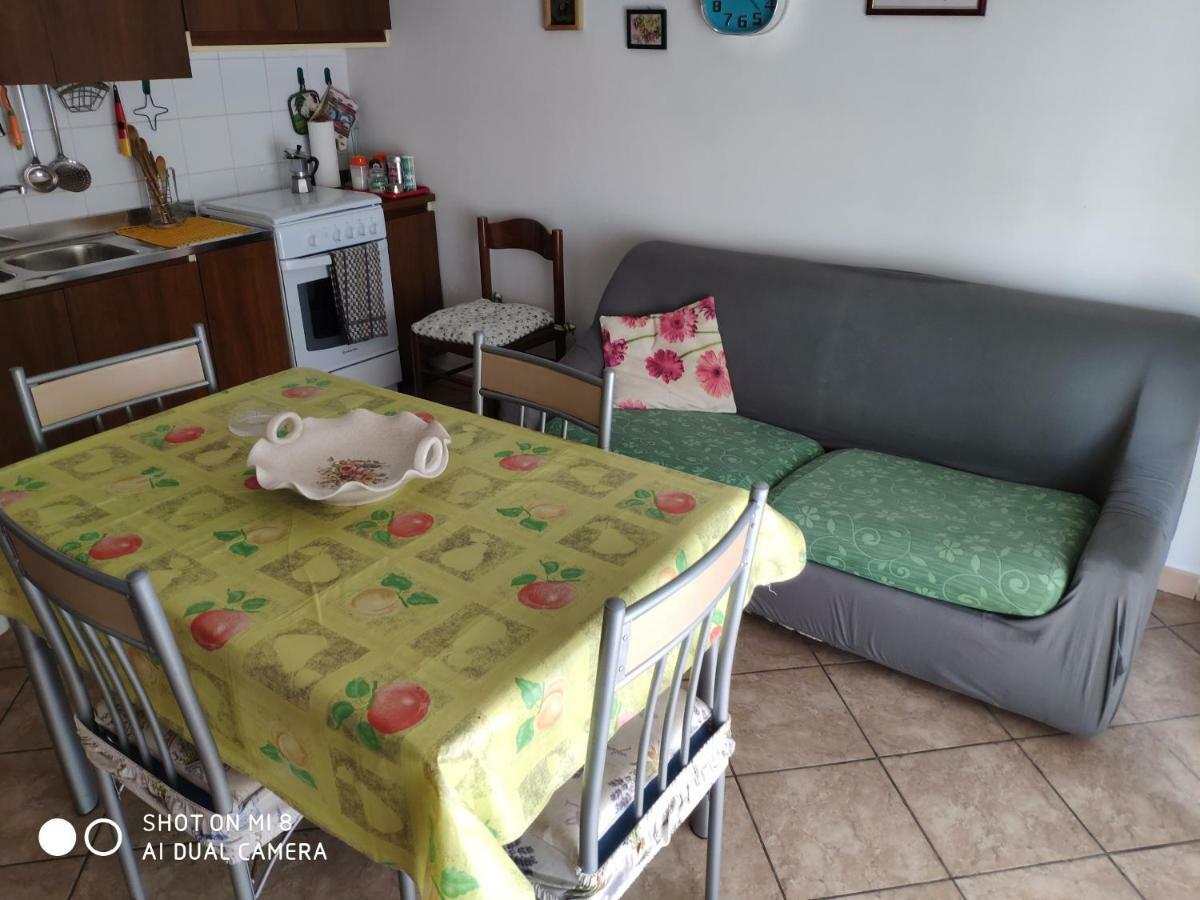 Apartment Old Style Flat Nebida